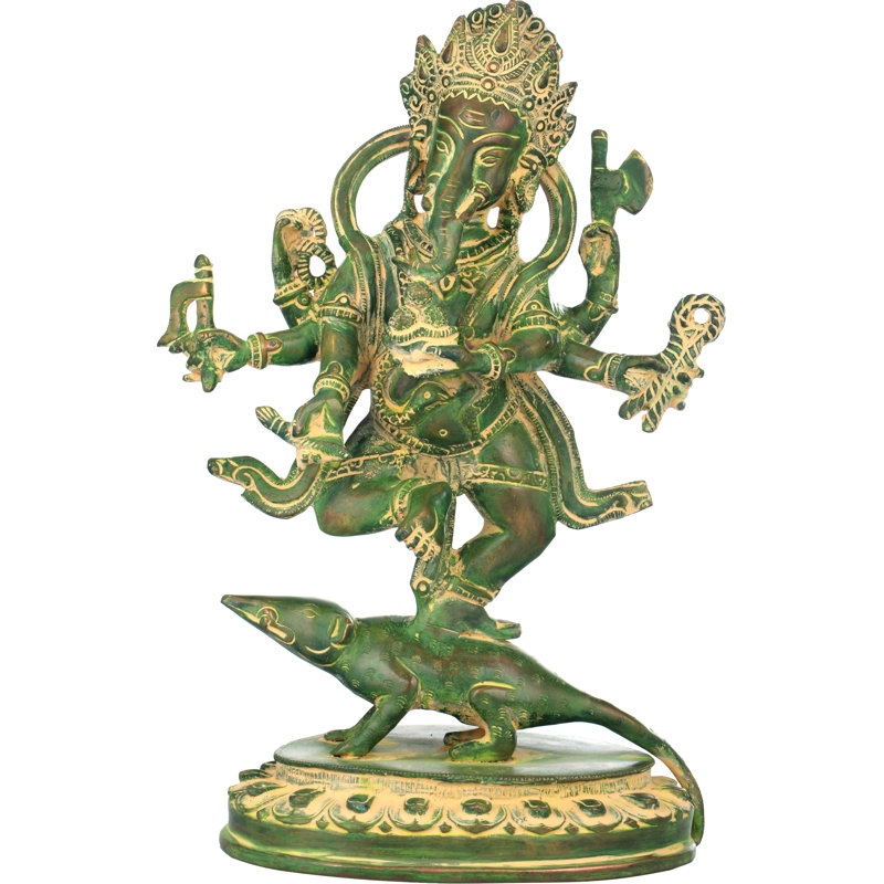 Six Ganesha armés dansant sur son véhicule