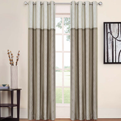 Arno Curtain Single Panel