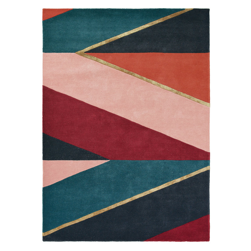 Hand Tufted Area Rug in Red/Blue, Rectangle 4'7" x 6'7"