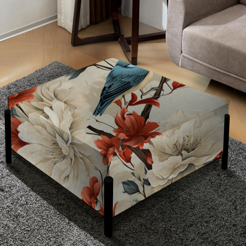 Grand repose-pieds carré beige et rouge à motif floral