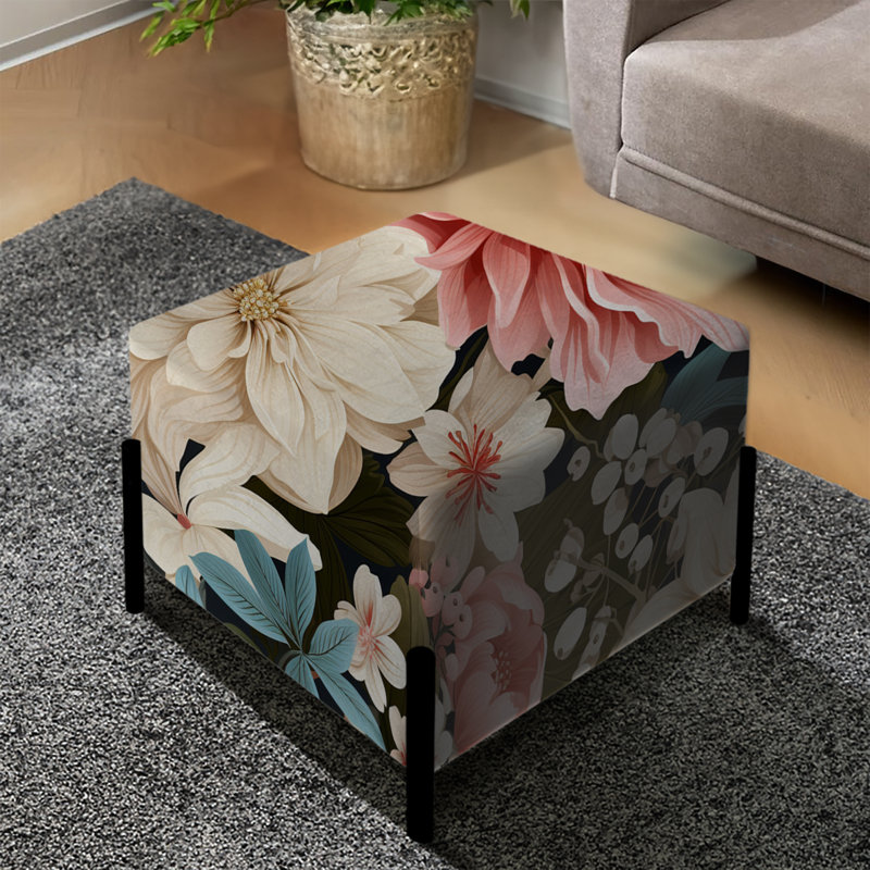 Repose-pieds rose floral avec fleurs roses Serenade Beauty