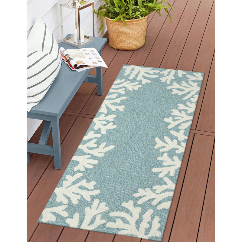 Bellavia Hand Tufted Floral Indoor/Outdoor Rug, Rectangle 2' x 5'