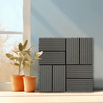 Ensemble de tuiles de terrasse en bois et en plastique composite idéales pour les planchers d'intérieur et d'extérieur avec conception emboîtable et haute durabilité