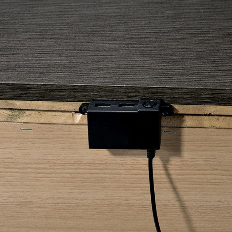 Table de chevet rectangulaire autoportante industrielle en bois pour l'intérieur