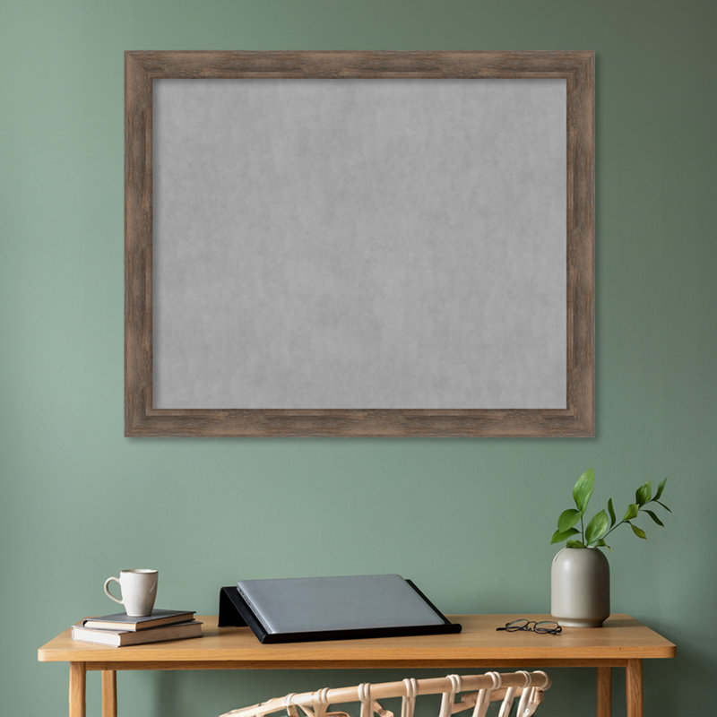 Tableau magnétique encadré en bois dur moka, H 37 po x l 45 po
