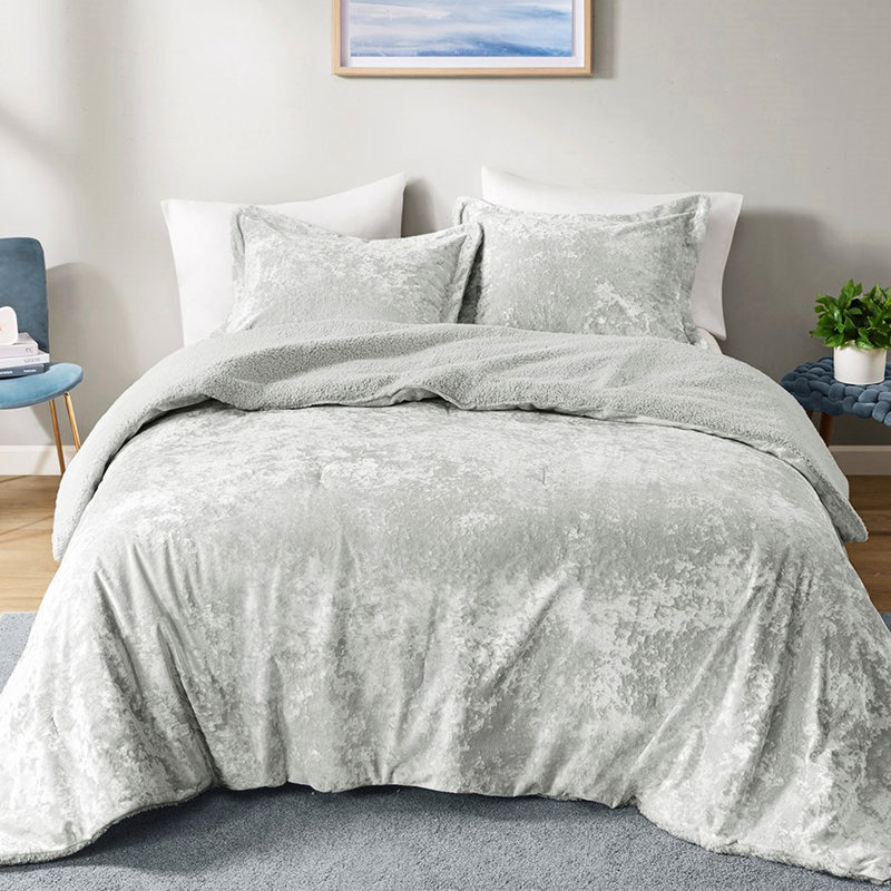 Édredon gris avec velours écrasé et design pour revers double