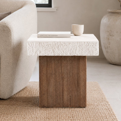 Table de bout carrée en faux travertin, table de bout à piédestal en grain de bois, vestibule de salon intérieur rustique moderne
