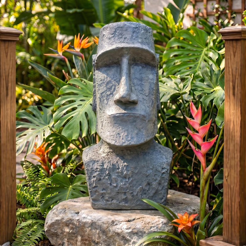 Statue de jardin monolithe Moai de Ahu Akivi sur Île de Paques