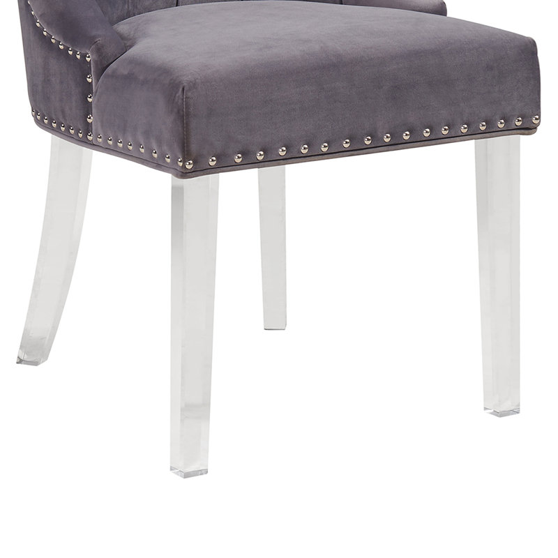 Chaise de salle à manger moderne et contemporaine capitonnée en velours gris avec pieds en acrylique