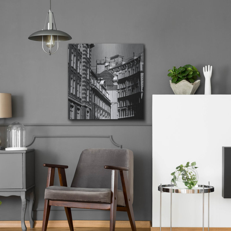 «London Street» par Tom Quartermaine, H 24 po x l 24 po