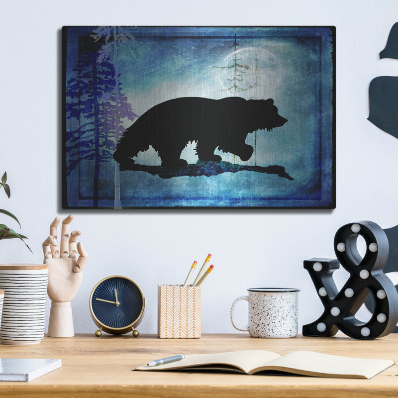 «Midnight Bear» par Lightbox Journal, H 12 po x l 16 po