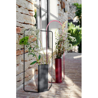 Vase de plancher en acier Itac
