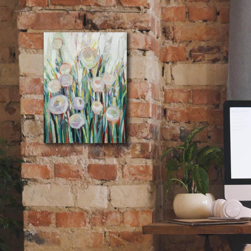 Art mural sur toile Winston Porter «Sprinkled White Flowers 2» par Silvia Vassileva, H 16 po x l 12 po