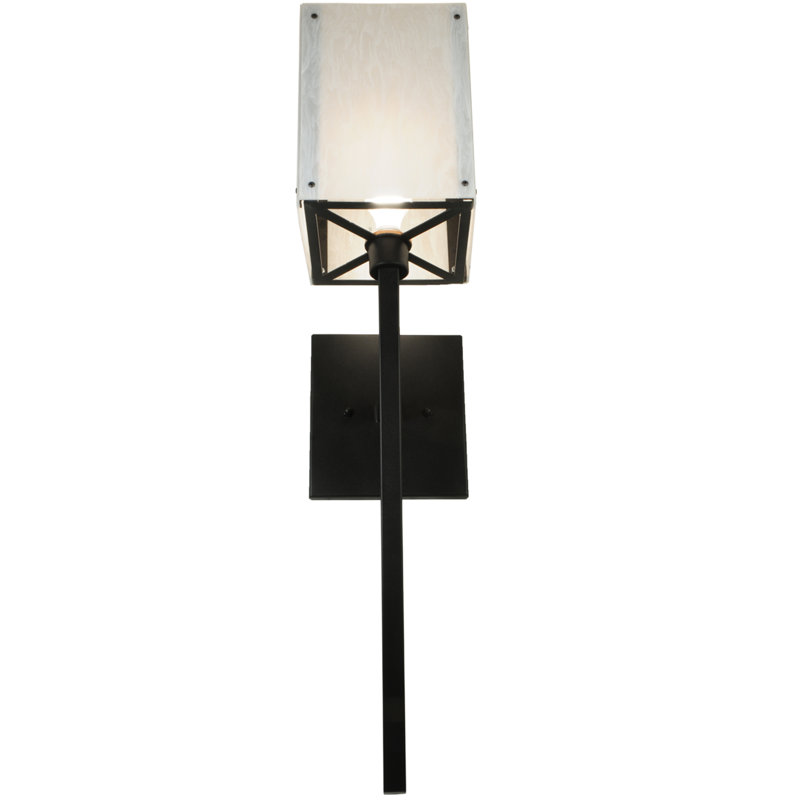 Kesara 1 - Light Wallchiere