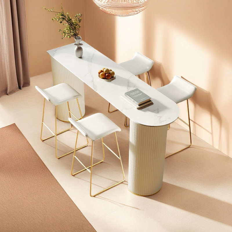 Geise, White, White, 41.3"H x 55.1"L x 15.7"W