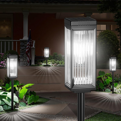 Lumières de sentier solaires imperméables et améliorées, lumières de décoration de jardin d'extérieur de 15 heures pour cour, pelouse, allée et patio