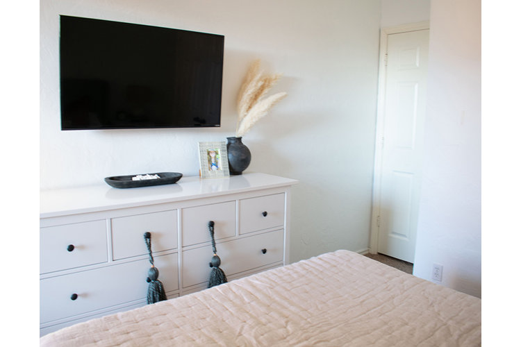 TV Teen Room