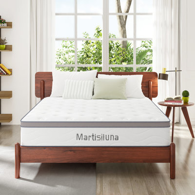 Hinkel Medium Hybrid Mattress with Wrapped Innersprings and Memory Foam Mattress in a Box