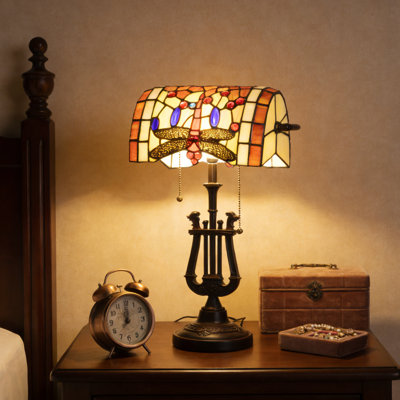 Lampe de table en forme de papillon en verre coloré 14 po Tiffany