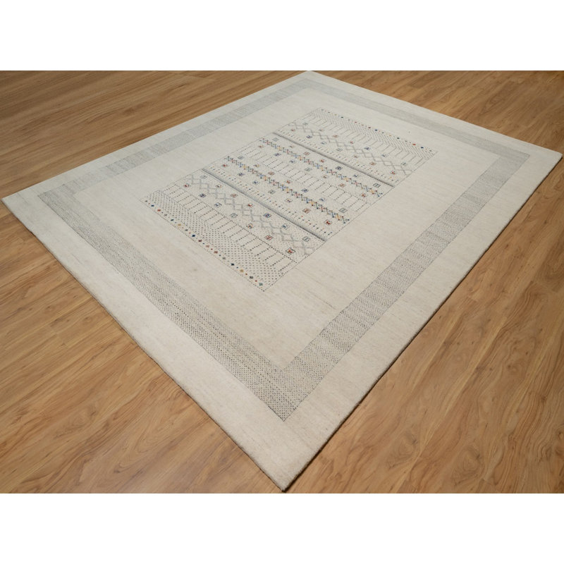 8'1"x10' Whisper White, Modern, Lori Buft Gabbeh with Small Animal Figurines, Soft Wool, Hand Knotted, Thick and Plush, Oriental Rug