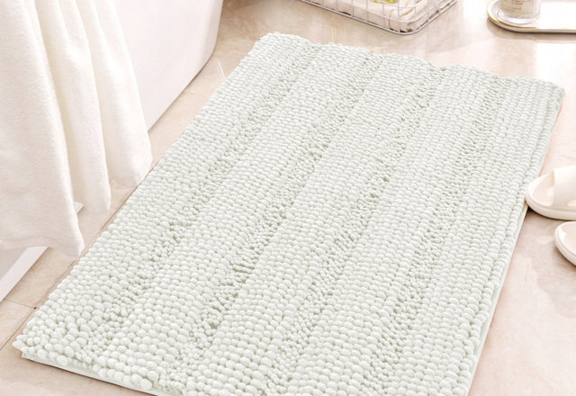 Non-Slip Bath Rugs & Mats