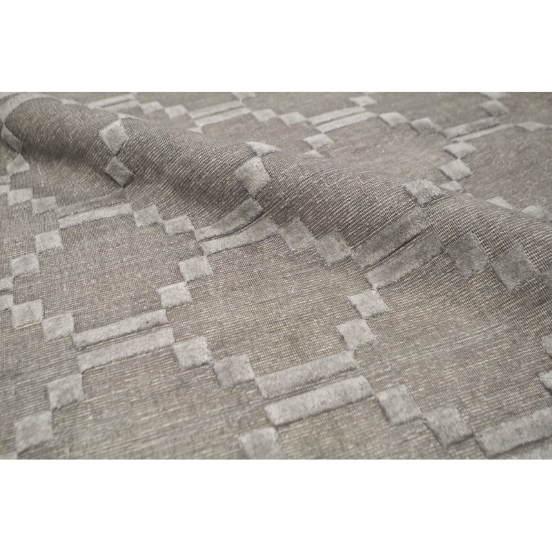 Wool Geometric Area Rug in Silver