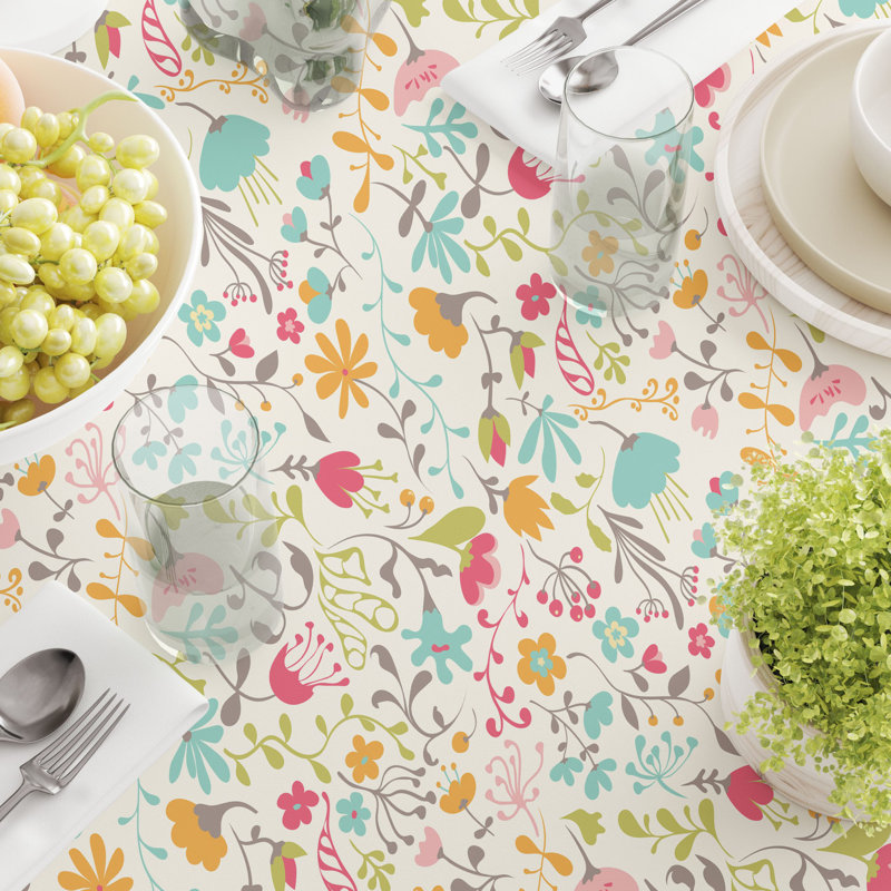 Merrifield Blooming Springs Tablecloth, 120" L x 60" W
