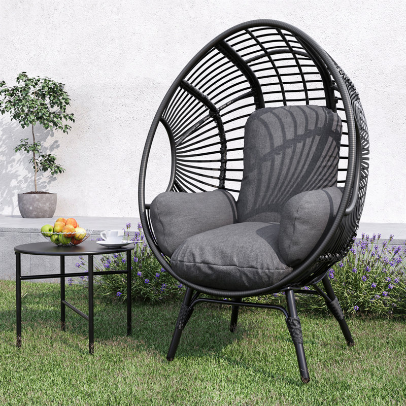 Fauteuil de patio en osier PE, Coussin gris / cadre noir
