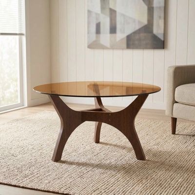 Table basse ronde de style Mid-Century en verre ambré, fini noyer, 31,5 po
