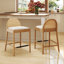 Tabourets modernes avec dossier en rotin et structure en bois Emington