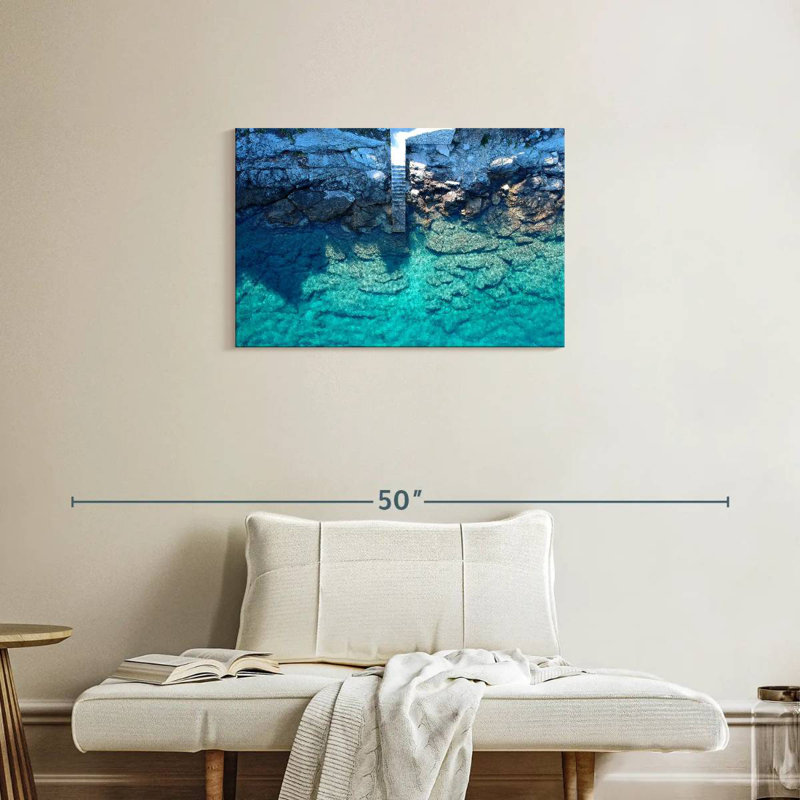Gillard Solta Crystal Waters, 20" H x 30" W