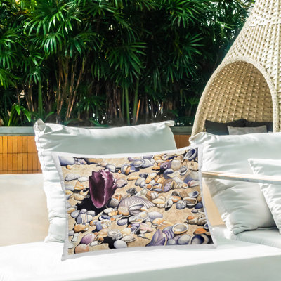 Coussin extérieur imprimé coquillages aquatiques par Christine Reichow