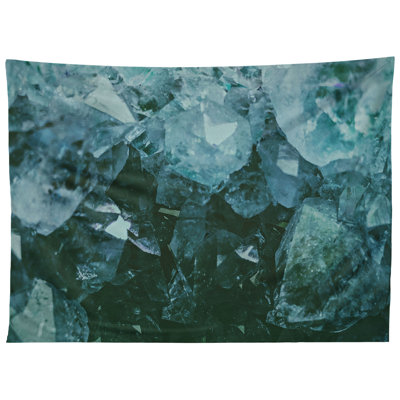 Tapisserie pierres de aquamarine leah flores