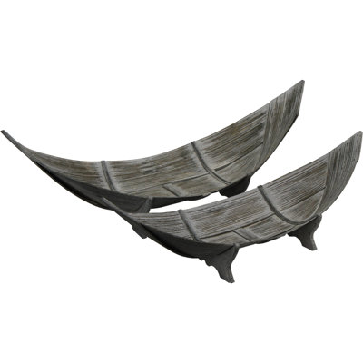Ensemble de 2 plateaux en bois blanc sur fond gris