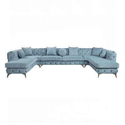 luxurious 5 Seat Sectional Sofa with Pillows