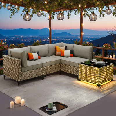 Ensemble de mobilier d'extérieur 5 pièces avec canapé modulaire en osier et table basse éclairée Sorella, ensemble de conversation pour patio, terrasse et cour arrière