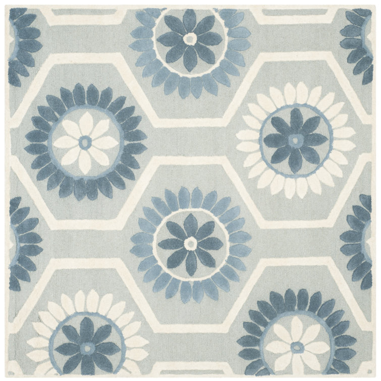 Cannen Hand Tufted Wool Floral Rug