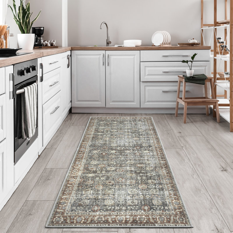 Oriental Indoor Rug, Runner 2'7" x 7'7"