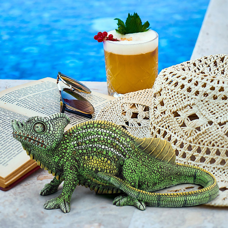 Statue de chameleon voile