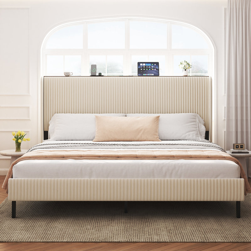 Lit plateforme très grand beige avec station de charge sans effort et sans tracas - assemblage tête de lit avec rangement à 2 ports, sans sommier requis