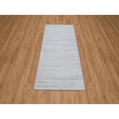2'6"x6' White Plain Modern Striae Design Hand Loomed Pure Wool Runner Rug E6EE06D92D0D446284C2873AF883C511