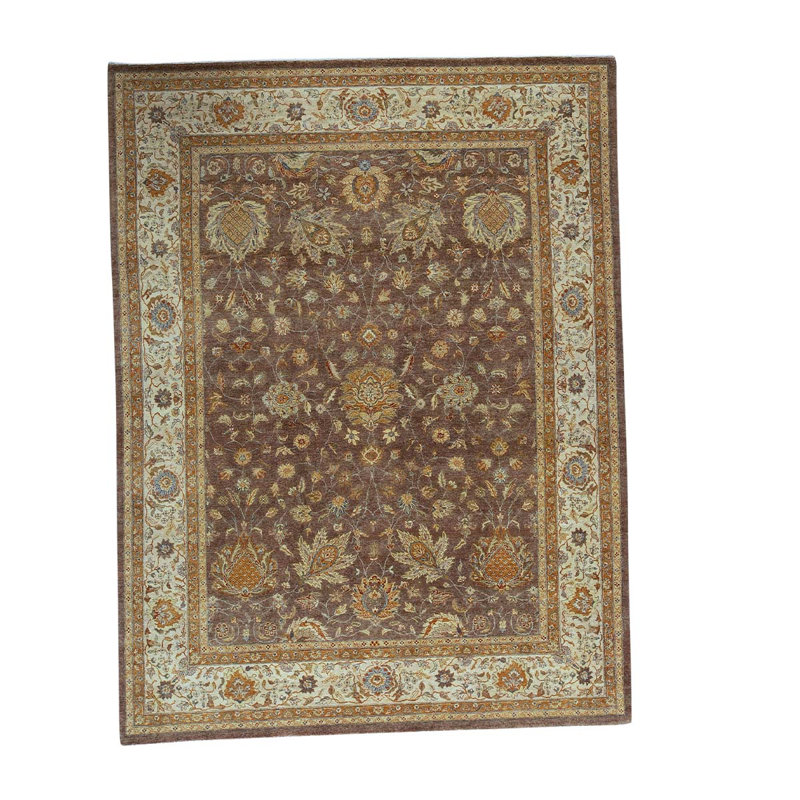 Tapis brun tissé à la main