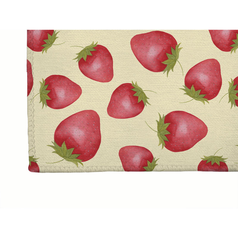 Tapis de bureau léger Summer Strawberries, L 48 po x P 72 po, Jaune