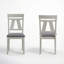 Ensemble repas avec chaises-119023925