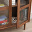 Vitrine à grande capacité avec porte vitrée