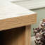 Table de chevet brune, tiroir et tablette, support de finition de chambre à coucher facile à assembler avec un look campagnard décontracté, installation simple et polyvalente