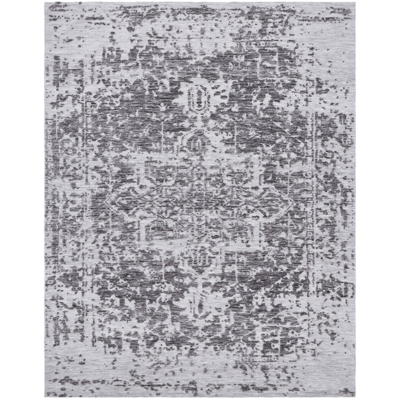 Westberg Oriental Area Rug in Gray/Ivory, Rectangle 5'6" x 8'6"
