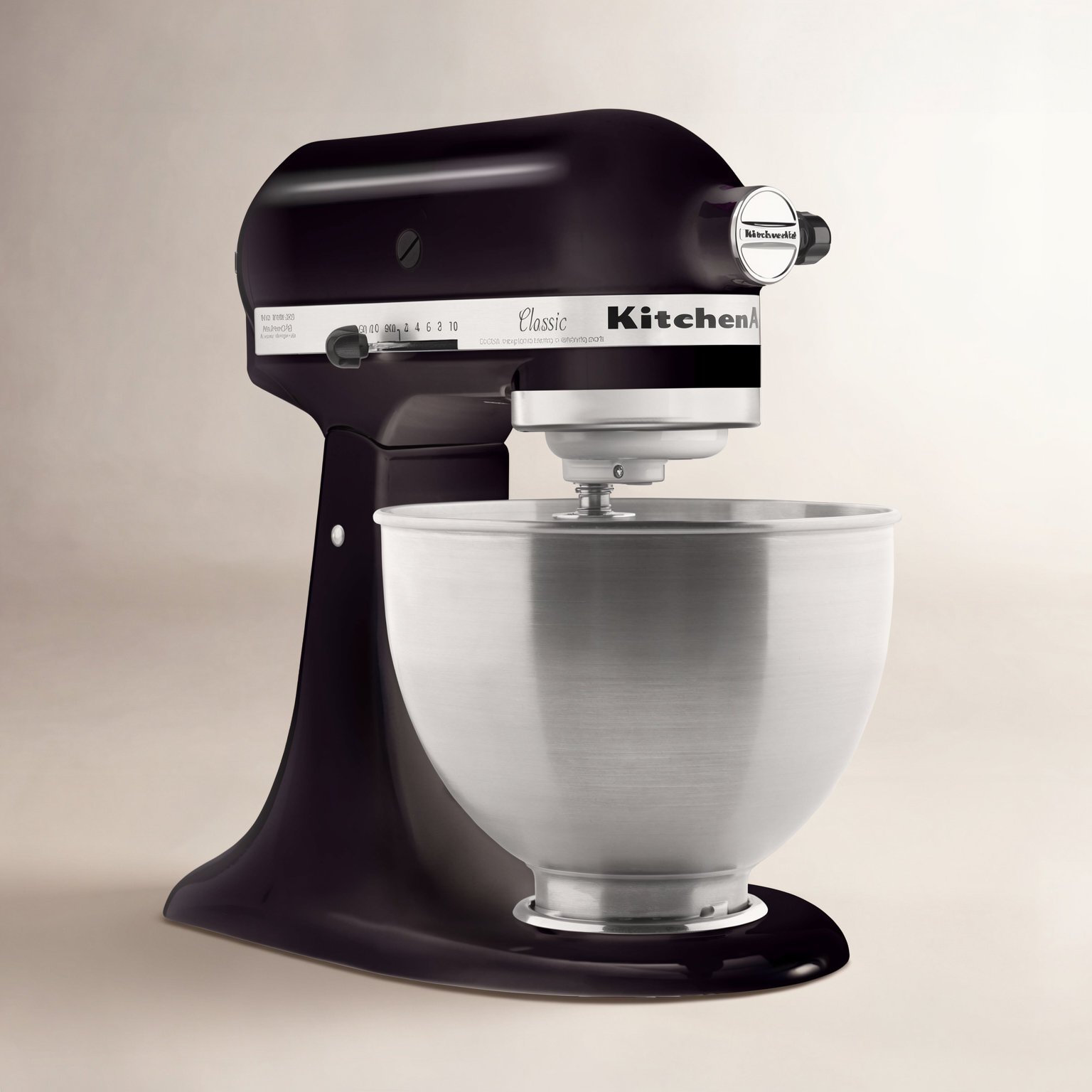KitchenAid® Classic Series 4.5qt Stand Mixer, Onyx Black
