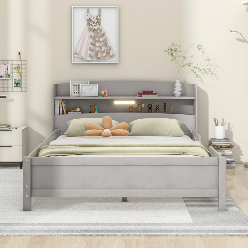 Lit plateforme double en bois avec éclairage à DEL intégré, tête de lit avec rangement et garde-corps, Gris