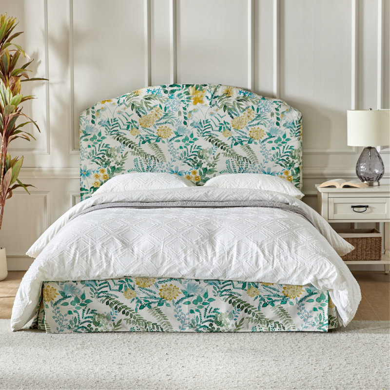 Harutiun Upholstered Platform Bed with Washable Slipcover and Adjustable Headboard, King, Pattern Spring